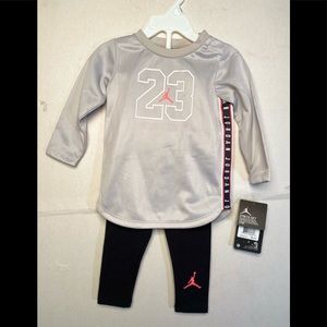 Jordan Glitch Tunic Legging Set Gray (size 12m)